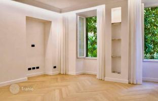 Newly renovated 1-bedroom apartment in the Prati district, Rome, Italy for 459,000 €