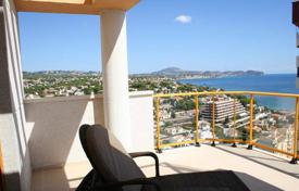 Spacious penthouse with panoramic sea and mountain views in Calpe, Alicante, Spain for 799,000 €