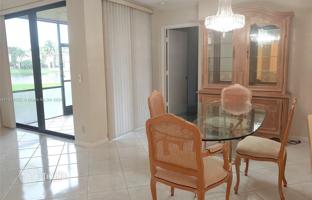3-bedroom apartments in condo 132 m² in Plantation for $395,000
