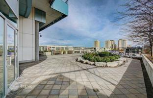 2-bedroom apartment in Bayview Avenue for C$972,000