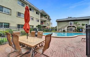 2-bedroom apartments in condo 93 m² in Fort Lauderdale for $335,000
