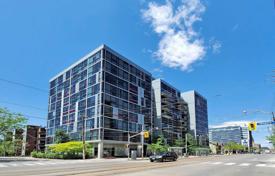 Apartment – Bathurst Street, Toronto, Ontario,  Canada for C$956,000