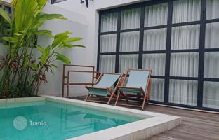 1-bedroom villa 100 m² in Tibubeneng for $140,000