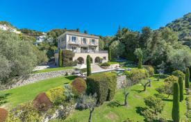 5-bedroom villa in Cannes. Price on request