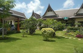 Villa – Phuket, Thailand for 2,280 € per week