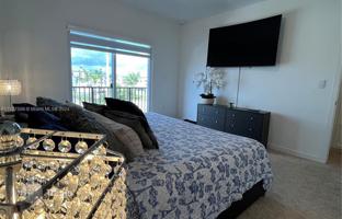 4-bedroom house 208 m² in Florida City for $550,000