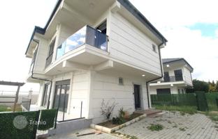3-bedroom villa 200 m² in Silivri for 25,932,000 TRY