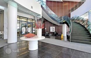 2-bedroom apartment in Yonge Street for C$1,124,000