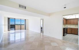 Condo – Coral Gables, Florida, USA for $525,000