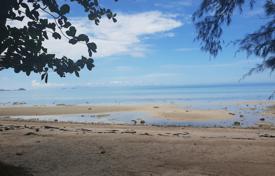Land plot for construction with sea views, on the first line of the beach, Koh Samui, Surat Thani, Thailand for 2,294,000 €