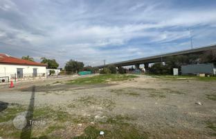 Land plot 1,390 m² in Kato Polemidia for 600,000 €