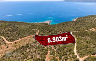 Large plot of land just 215 m from the sea, Lefkada, Peloponnese, Greece for 400,000 €
