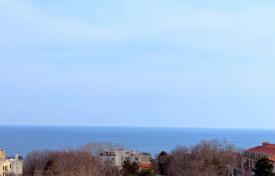 4-room apartment with a beautiful view of the sea and the city, 250 m from the sea, in Byala for 132,000 €