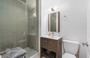 6-bedroom apartment in Scarborough for C$1,000,000
