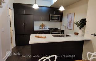 7-bedroom townhouse in Old Toronto for C$1,806,000