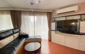 2 bed Condo in Belle Grand Rama 9 Huai Khwang Sub District for $214,000