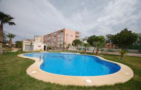 Two-bedroom apartment just 100 m from the beach, Denia, Alicante, Spain for 126,000 €