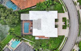 Townhome – Hollywood, Florida, USA for $1,995,000