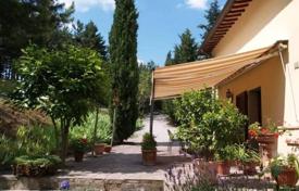 Montevarchi (Arezzo) — Tuscany — Rural/Farmhouse for sale for 890,000 €