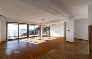 3-bedroom apartment 160 m² in Pržno for 435,000 €