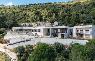 8-bedroom villa in Èze for 9,000,000 €