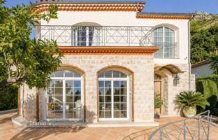 4-bedroom villa 230 m² in Beaulieu-sur-Mer for 3,350,000 €