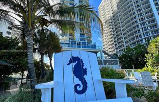2-bedroom apartments in condo 84 m² in Collins Avenue for $740,000
