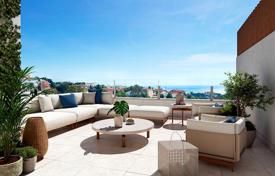 Spacious apartments in a residence with a swimming pool, near the beach, Fuengirola, Spain for 319,000 €