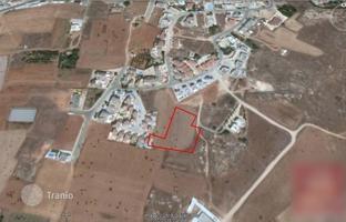 Land plot 1,693 m² in Famagusta for 180,000 €