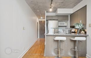 4-bedroom apartment in Old Toronto for C$805,000