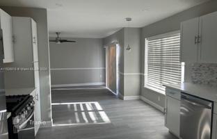 4-bedroom house 230 m² in Sunrise for $625,000