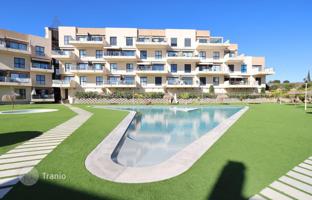 2-bedroom apartment 77 m² in Orihuela Costa for 280,000 €