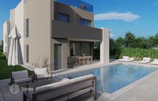 3-bedroom house 215 m² in Porec for 1,650,000 €