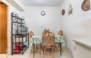 6-bedroom apartment in York for C$806,000