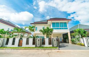 5-bedroom villa 164 m² in Pattaya for $643,000