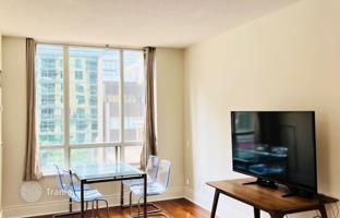 4-bedroom apartment in Eglinton Avenue East for C$763,000