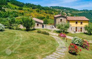 16-bedroom villa 665 m² in Gubbio for 1,300,000 €
