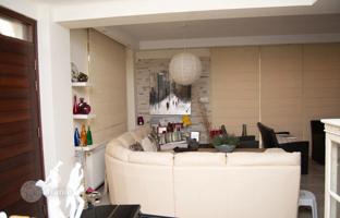 3-bedroom cottage 206 m² in Pervolia for 990,000 €