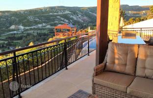 4-bedroom villa 285 m² in Aphrodite Hills for 2,400,000 €