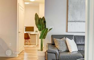 3-bedroom apartment in Etobicoke for C$1,134,000
