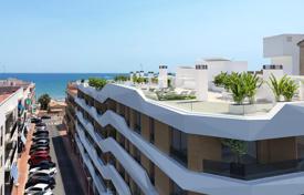Two-bedroom new apartment just 100 m from the sea, Guardamar del Segura, Alicante, Spain for 296,000 €