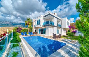 4-bedroom villa 520 m² in Alanya for 24,988,000 TRY