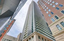 Apartment – Temperance Street, Old Toronto, Toronto,  Ontario,   Canada for C$802,000