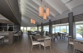 Condo – Highland Beach, Florida, USA for $725,000