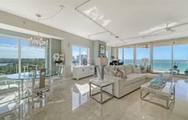 Luxury apartment with panoramic views and two large balconies in a beachfront residence, Sarasota, USA for $5,280,000