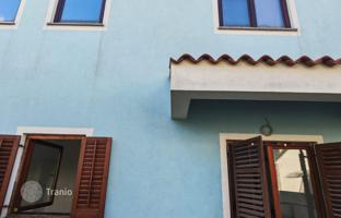 5-bedroom house 250 m² in Pula for 430,000 €