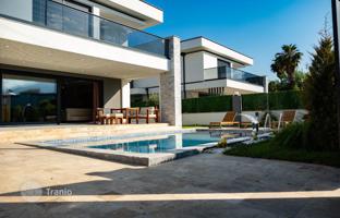 4-bedroom villa 250 m² in Camyuva for 66,778,000 TRY