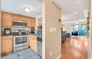 3-bedroom apartments in condo 102 m² in Sunrise for $350,000