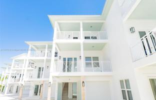 3-bedroom house in Islamorada for $1,500,000