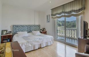 4-bedroom townhouse 431 m² in Cabrils for 890,000 €